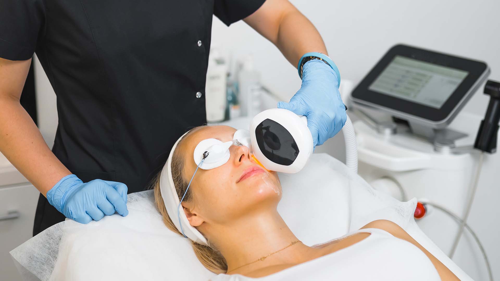 Fotorejuvenecimiento facial: ¿Cómo funciona Lumecca?